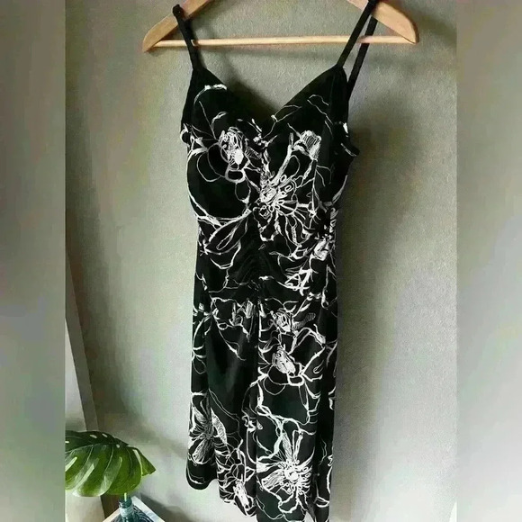 Max Studio Dress- Size S - Picture 3 of 9